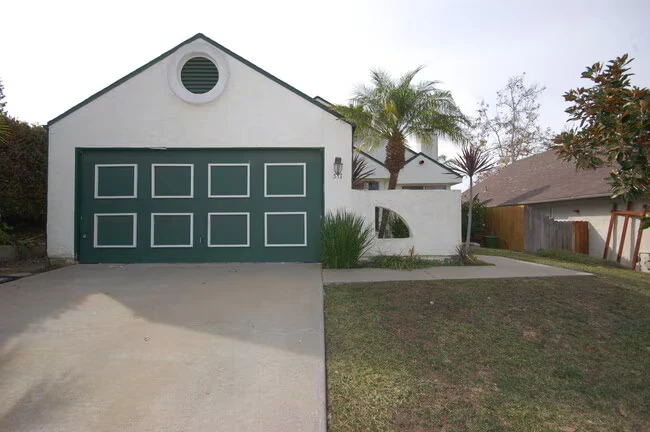 517 Barnett Dr San Marcos, CA 92069