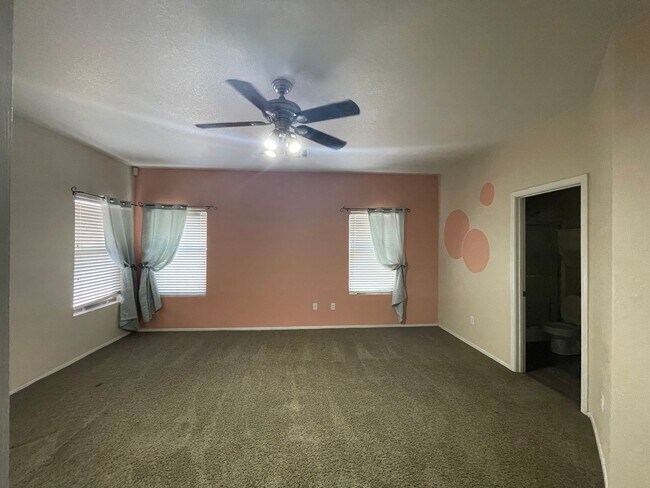 8431 E Neville Ave Mesa, AZ 85209 photo 4