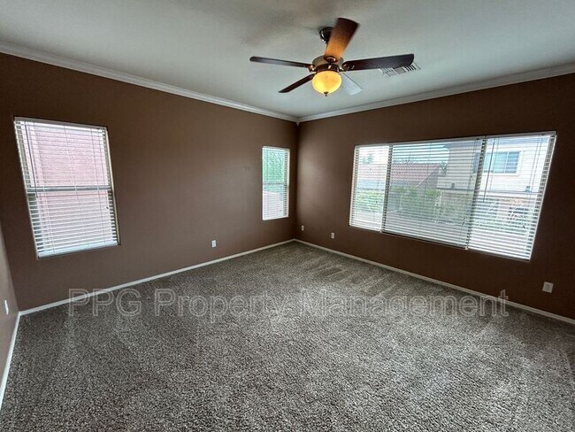 10702 N 161st Ave Surprise, AZ 85379 photo 5