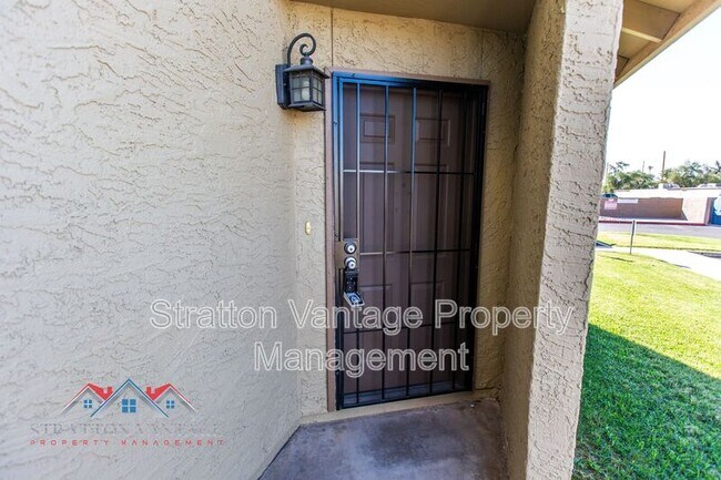 222 W Brown Rd Mesa, AZ 85201 photo 4