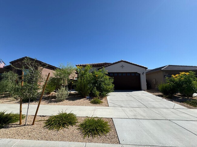 2048 W SIENNA BOUQUET PL photo 2