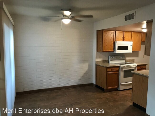 8562 E Roosevelt St Scottsdale, AZ 85257 photo 2