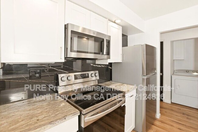 455 Enterprise Dr Rohnert Park, CA 94928 photo 3