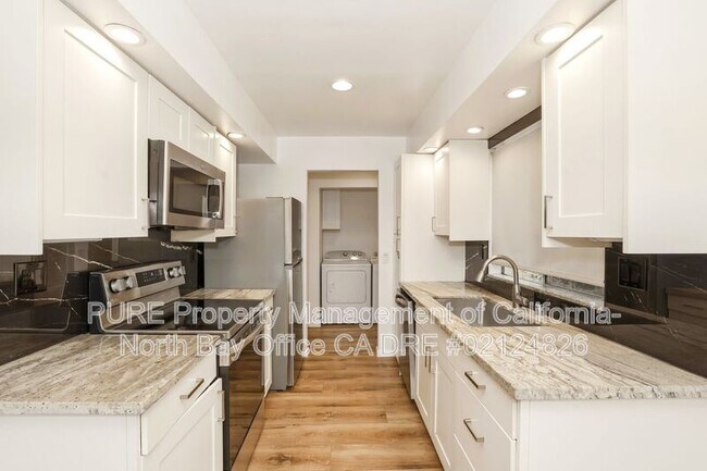 455 Enterprise Dr Rohnert Park, CA 94928 photo 2