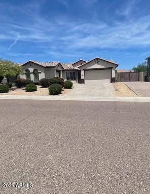 4918 W Carpenter Dr Phoenix, AZ 85087 photo 2