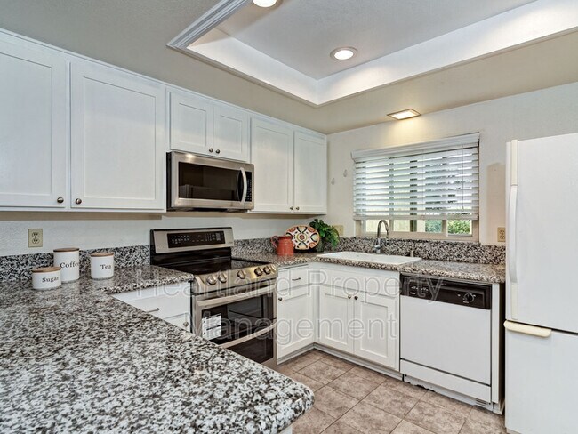17443 Port Marnock Dr photo 2