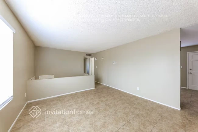 4434 E Alta Vista Rd Phoenix, AZ 85042 photo 5
