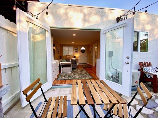 4624 59th St San Diego, CA 92115