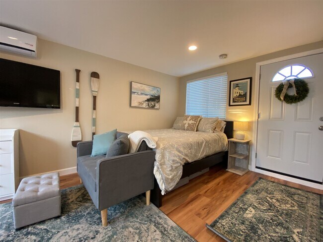 4624 59th St San Diego, CA 92115 photo 3
