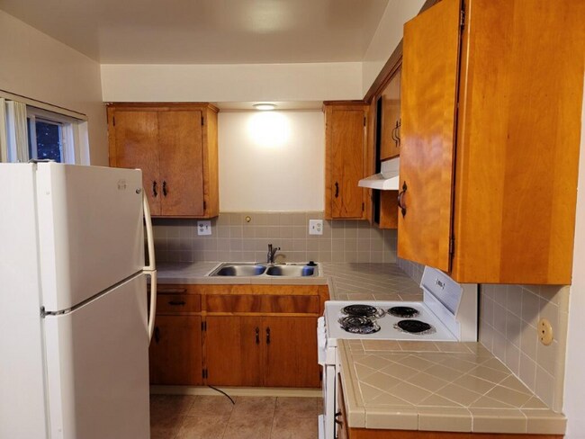 6966 Amherst St San Diego, CA 92115 photo 2