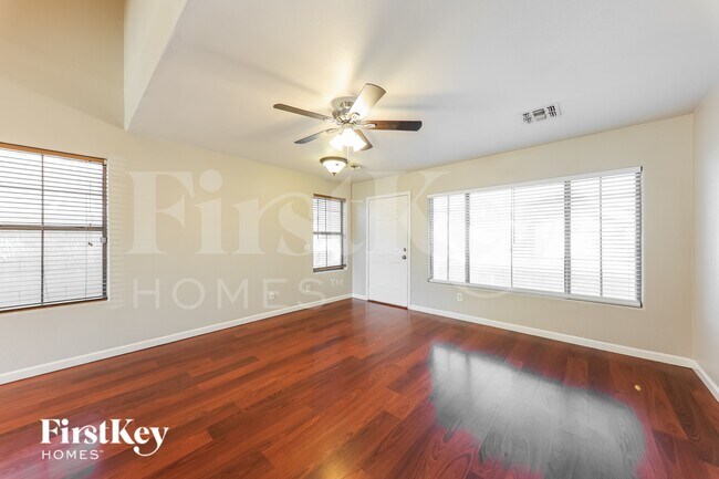 12807 W Voltaire Ave El Mirage, AZ 85335 photo 5
