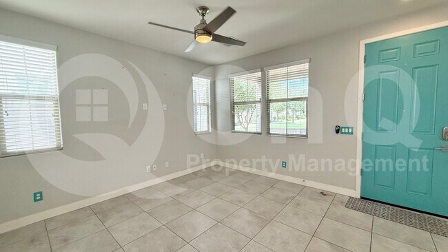 3713 E Robert St Gilbert, AZ 85295 photo 2