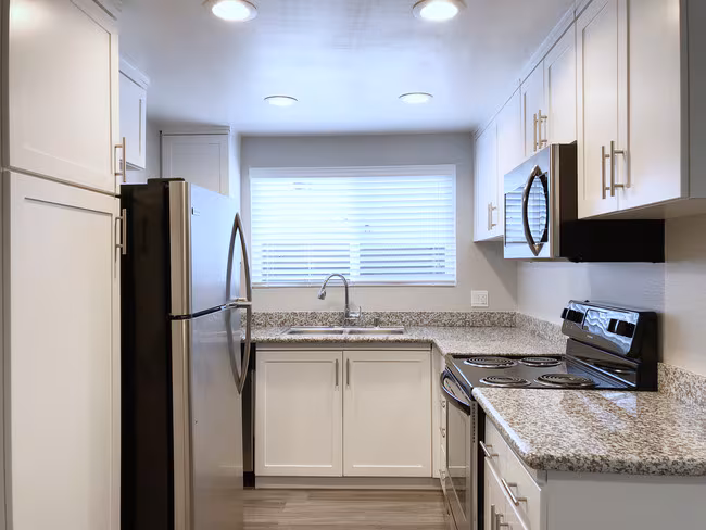 Serena Vista Apartment Homes photo 4