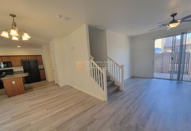 7226 S 48th Glen Phoenix, AZ 85339 photo 3