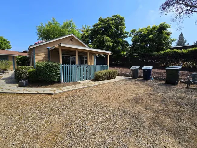 1662 S Juniper St Escondido, CA 92025 photo 3