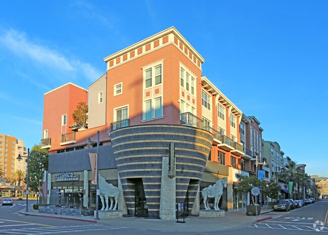 5633-5667 Bay St Emeryville, CA 94608 photo 3