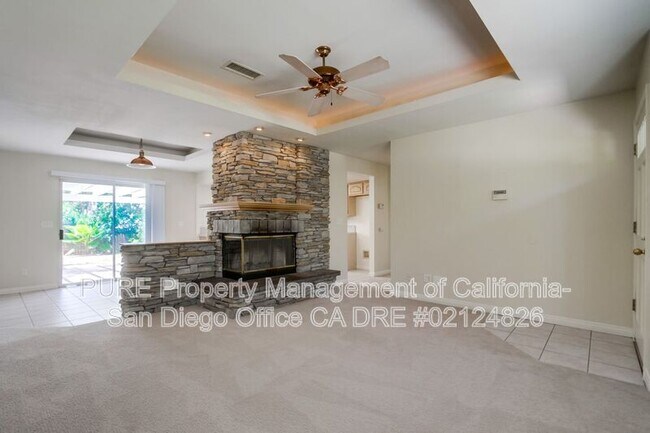 2461 Boulder Legend Ln Escondido, CA 92026 photo 2