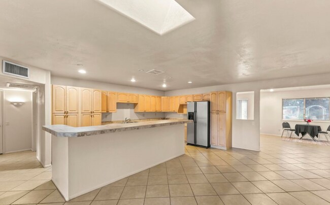 12418 N Vista Grande Ct Sun City, AZ 85351 photo 3