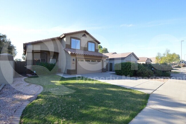 1100 N Seton Ave Gilbert, AZ 85234 photo 2