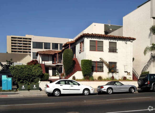 1732 5th Ave San Diego, CA 92101 photo 2
