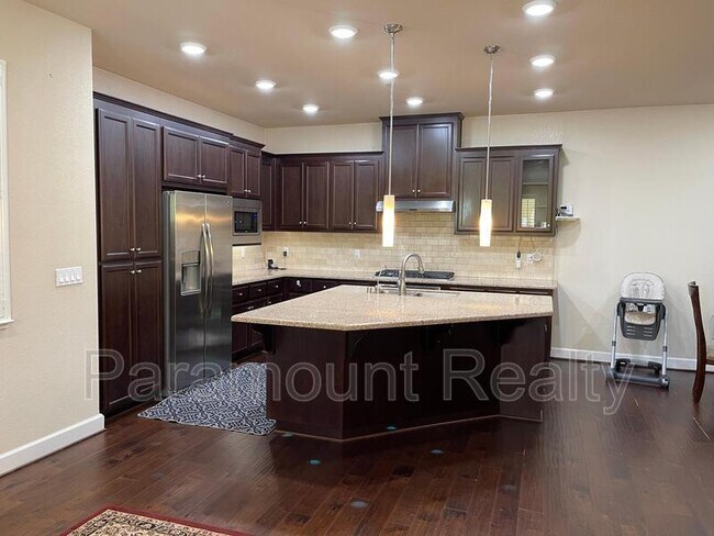 3361 Central Pkwy Dublin, CA 94568 photo 5