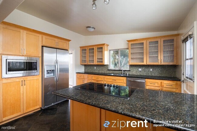 8572 Fireside Ave San Diego, CA 92123 photo 5