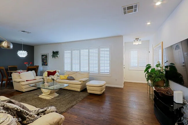 4645 E Windsor Ave Phoenix, AZ 85008 photo 3