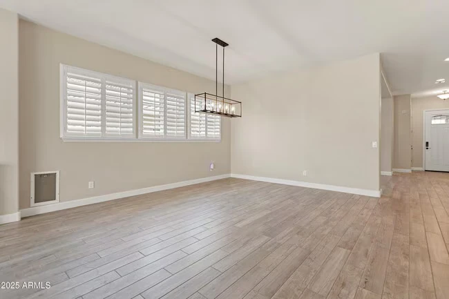 21248 W Hillcrest Blvd Buckeye, AZ 85396 photo 5