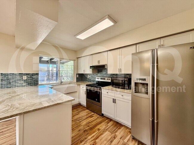 2933 S Ext Rd Mesa, AZ 85210 photo 3