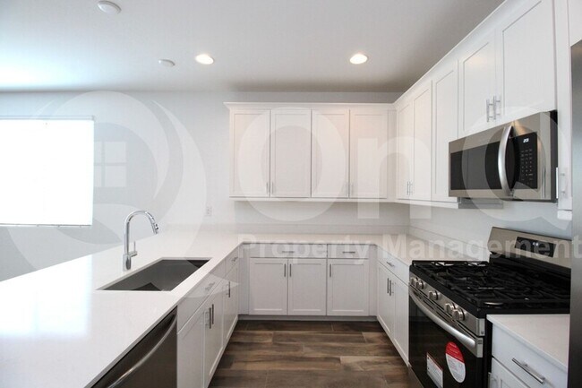 3303 S Piedra Cir Mesa, AZ 85212 photo 2