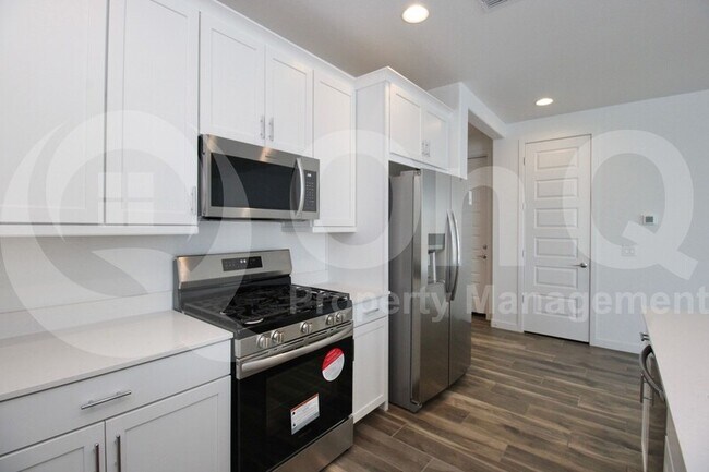 3303 S Piedra Cir Mesa, AZ 85212 photo 3