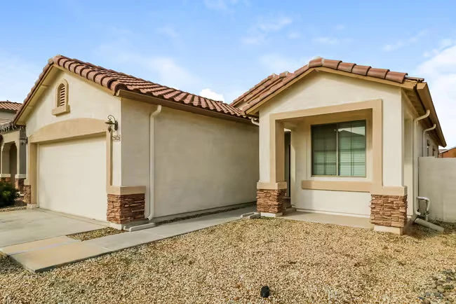 25826 W Pleasant Ln Buckeye, AZ 85326 photo 3