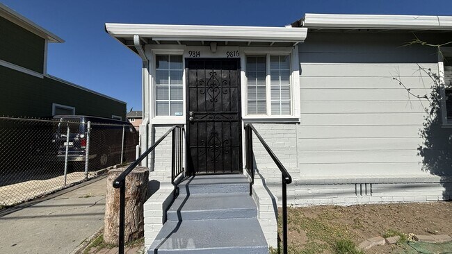 9814 C St Oakland, CA 94603 photo 4
