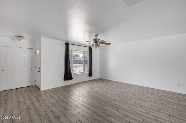 8544 E Osborn Rd Scottsdale, AZ 85251 photo 3