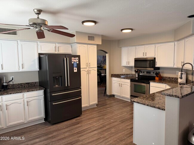 31062 N 40th Pl Cave Creek, AZ 85331 photo 4