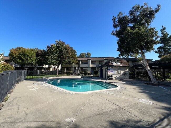 3010 Flint Street, Union City, CA 94587 photo 3