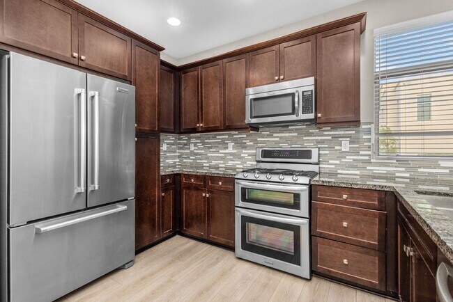 7870 Altana Wy San Diego, CA 92108 photo 5