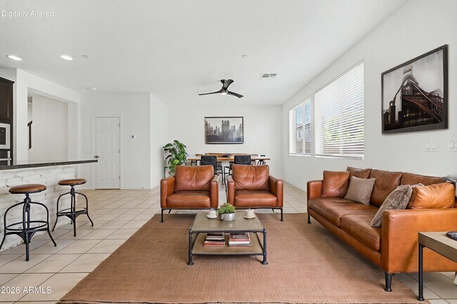 1682 S Follett Way Gilbert, AZ 85295 photo 3