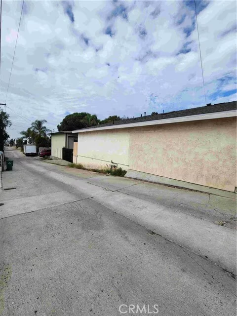 7127 Saranac St San Diego, CA 92115 photo 2