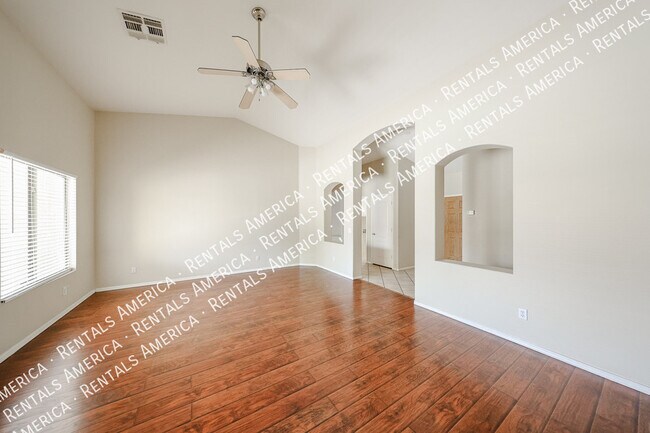 1623 E Wildhorse Pl Chandler, AZ 85286 photo 5
