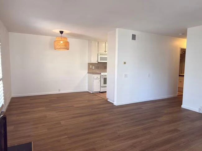 3978 Camino Lindo San Diego, CA 92122 photo 2