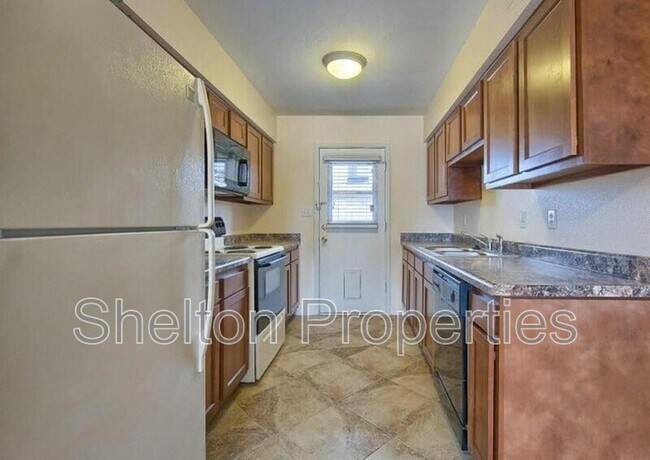 4523 E Camino Cir Mesa, AZ 85205 photo 3