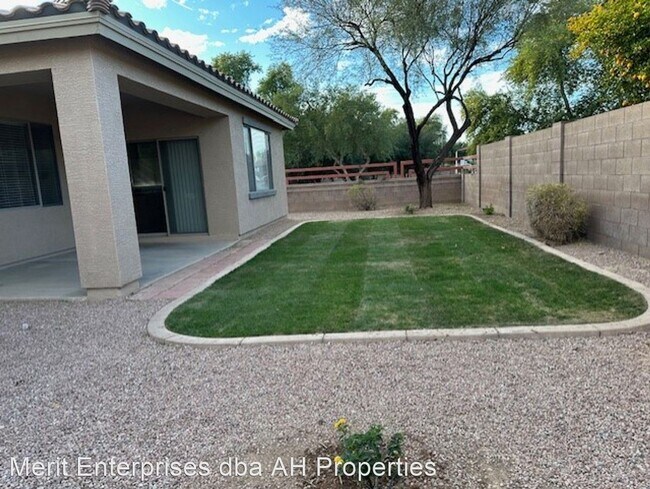 18628 E Kingbird Dr Queen Creek, AZ 85142 photo 3