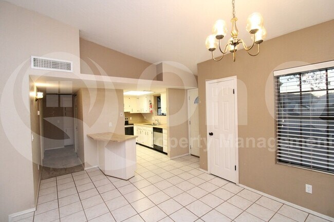1500 N Sunview Pkwy Gilbert, AZ 85234 photo 5
