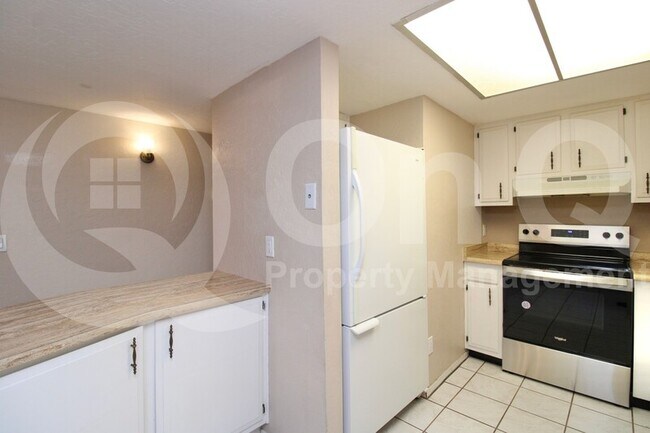 1500 N Sunview Pkwy Gilbert, AZ 85234 photo 4