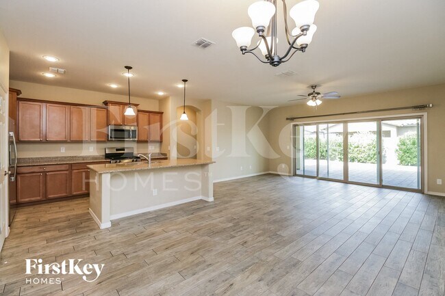 376 W Flame Tree Ave San Tan Valley, AZ 85140 photo 3