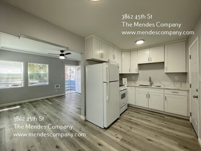 3862 45th St San Diego, CA 92105 photo 4