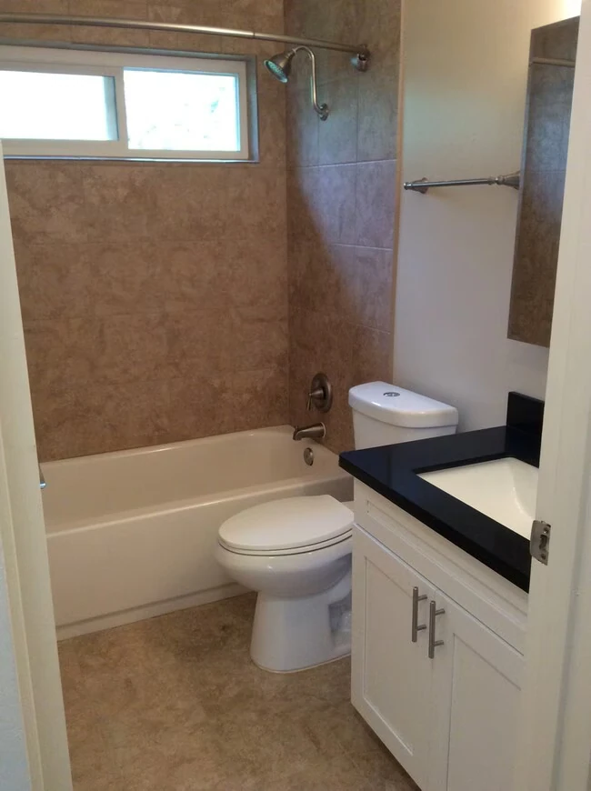 6233 Montecito Blvd Santa Rosa, CA 95409 photo 3