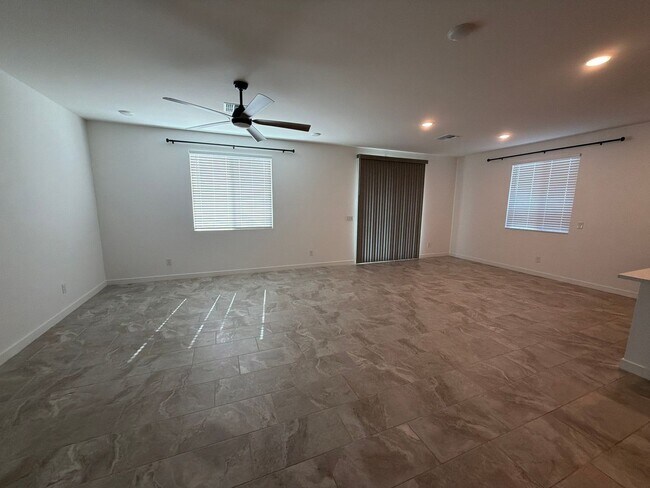 3479 S 174th Ave Goodyear, AZ 85338 photo 2