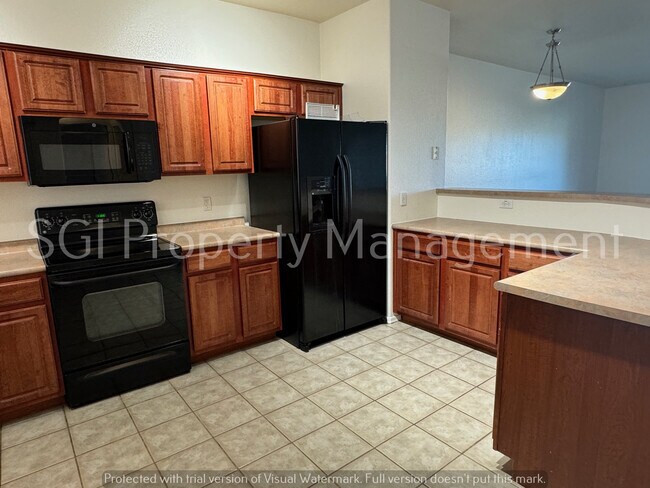 920 E Devonshire Ave Phoenix, AZ 85014 photo 3